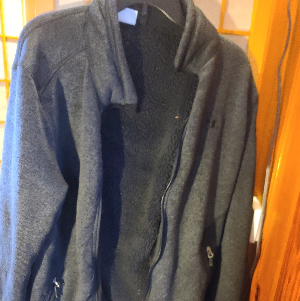 Men's Gray Jacket